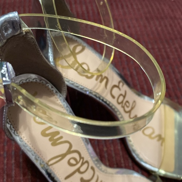 SAM EDELMAN “YARO” SILVER BLOCK HEELS W/CLEAR STRAPS - Picture 5 of 15